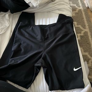 Nike dri fit leggings